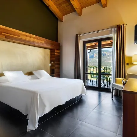 Aguas De Mallos Hotel 4*