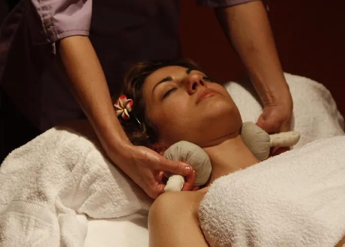 Hotel Aguas De Mallos Murillo de Gállego